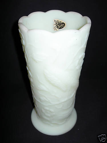 Beautiful Fenton Peacock Garden Satin Glass Art Vase On Popscreen