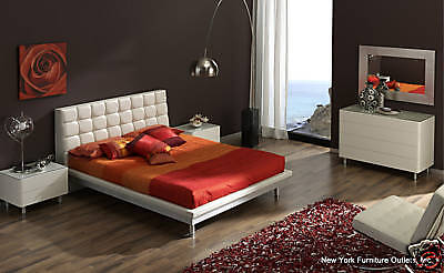 Bedroom Sets Modern on Modern Bedroom Set  Bar  Stool  Ottoman  Cocktail  Modern  Coffee