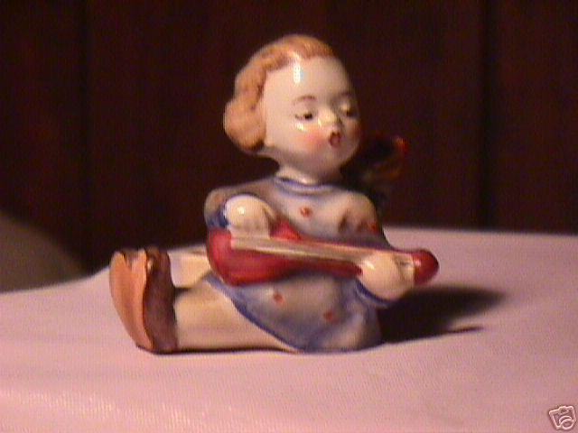 Hummel Goebel figurine Angel playing mandoline? candle  