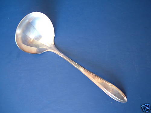 Reverie Nobility Plate Gravy Ladle Serving Spoon 1937  